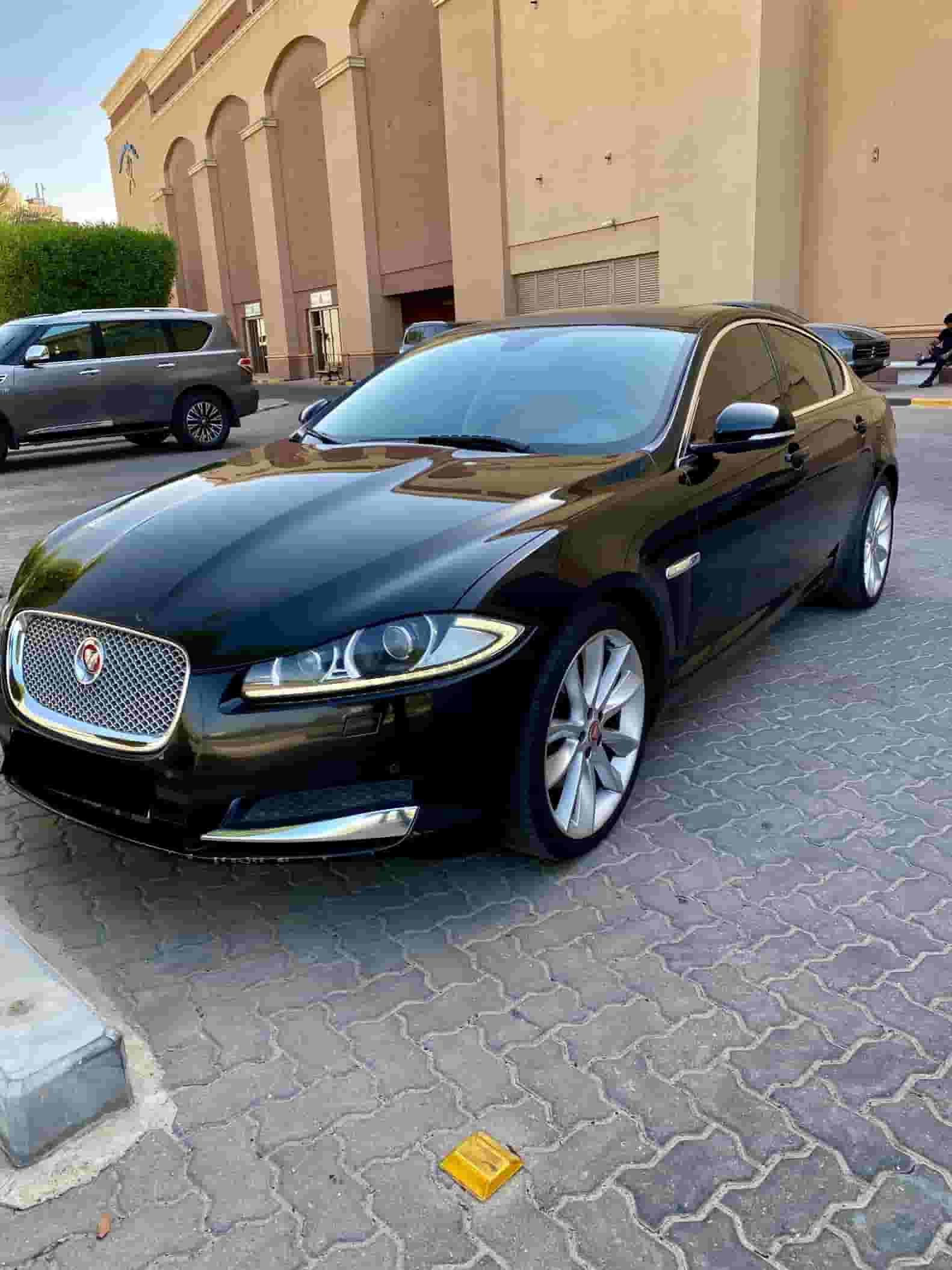 للبيع جاكوار XF – موديل 2014 - اعلى فئة