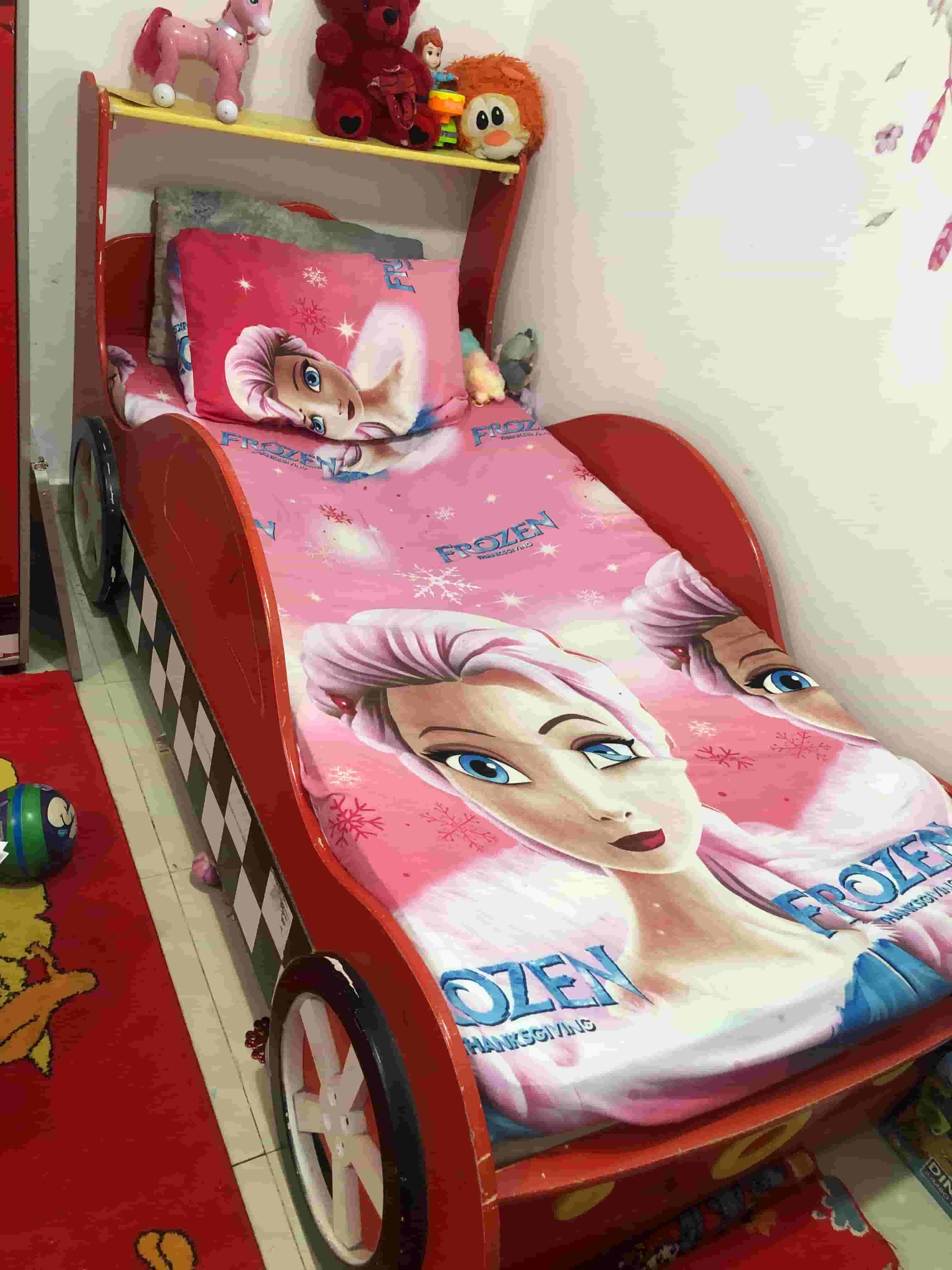baby bed
