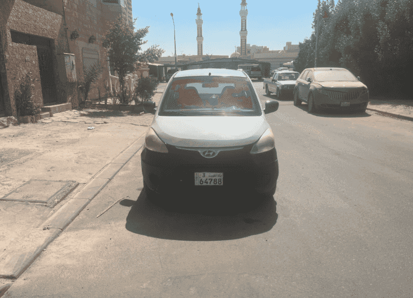 للبيع سيارة هونداي موديل 2009