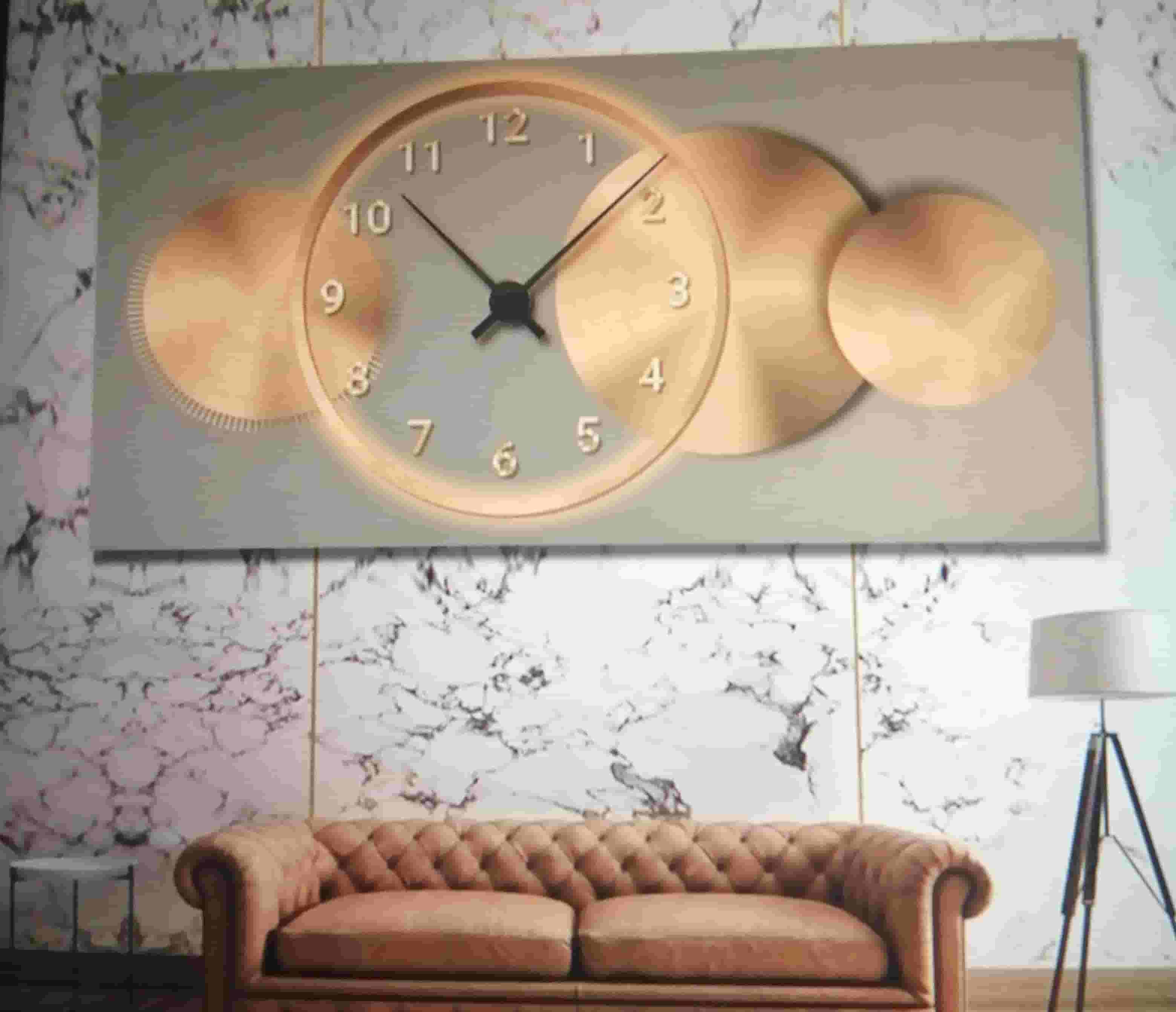 لوحات مع ساعة