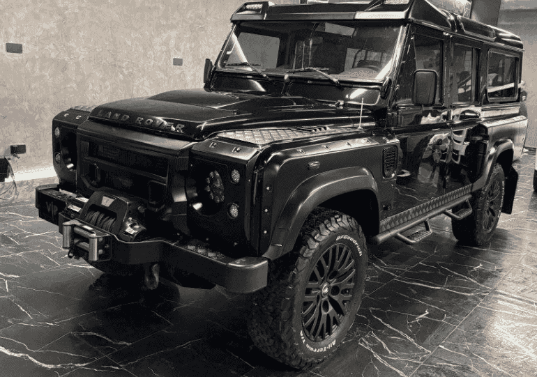 لاند روفر ديفندر 2010