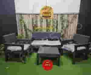 نبيع اثاث الحدائق