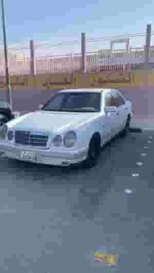 مرسيدس 1998 E500