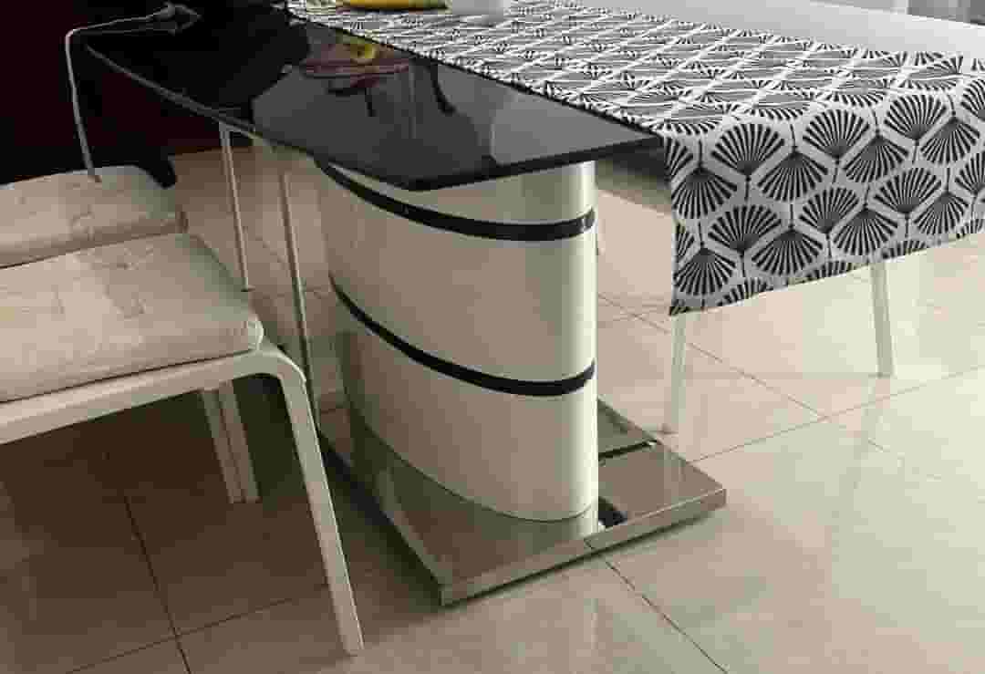 Selling salon furniture Selling salon furniture