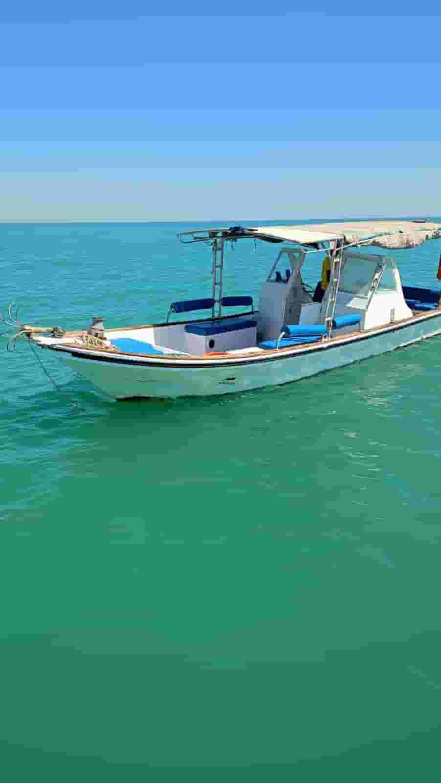 Cruises Rent a cruiser Fishing boat Island trips Cruises Rent a cruiser Fishing boat Island trips