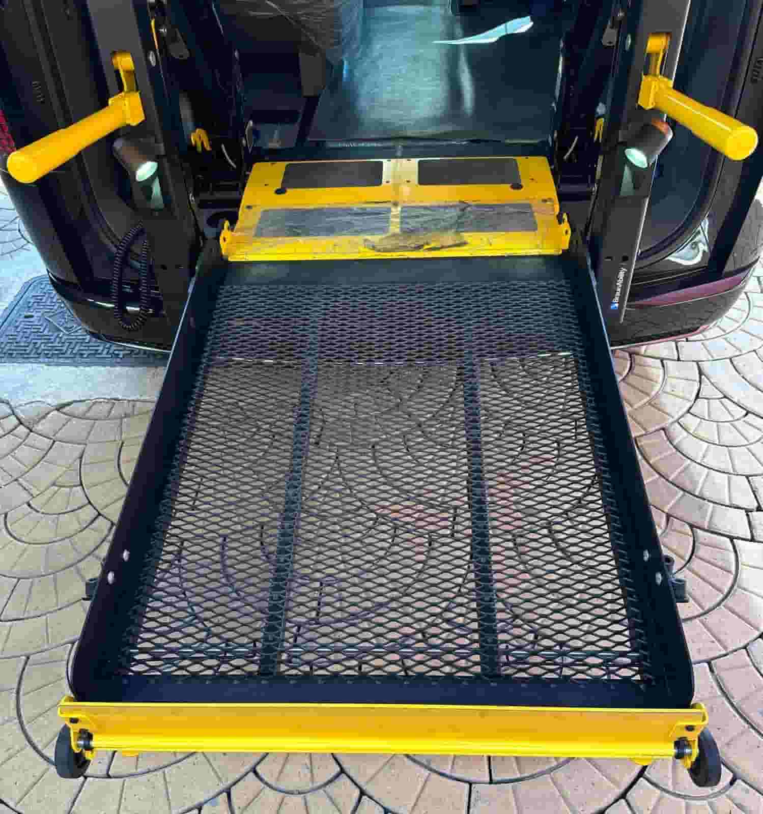 Crane for disabled Crane for disabled