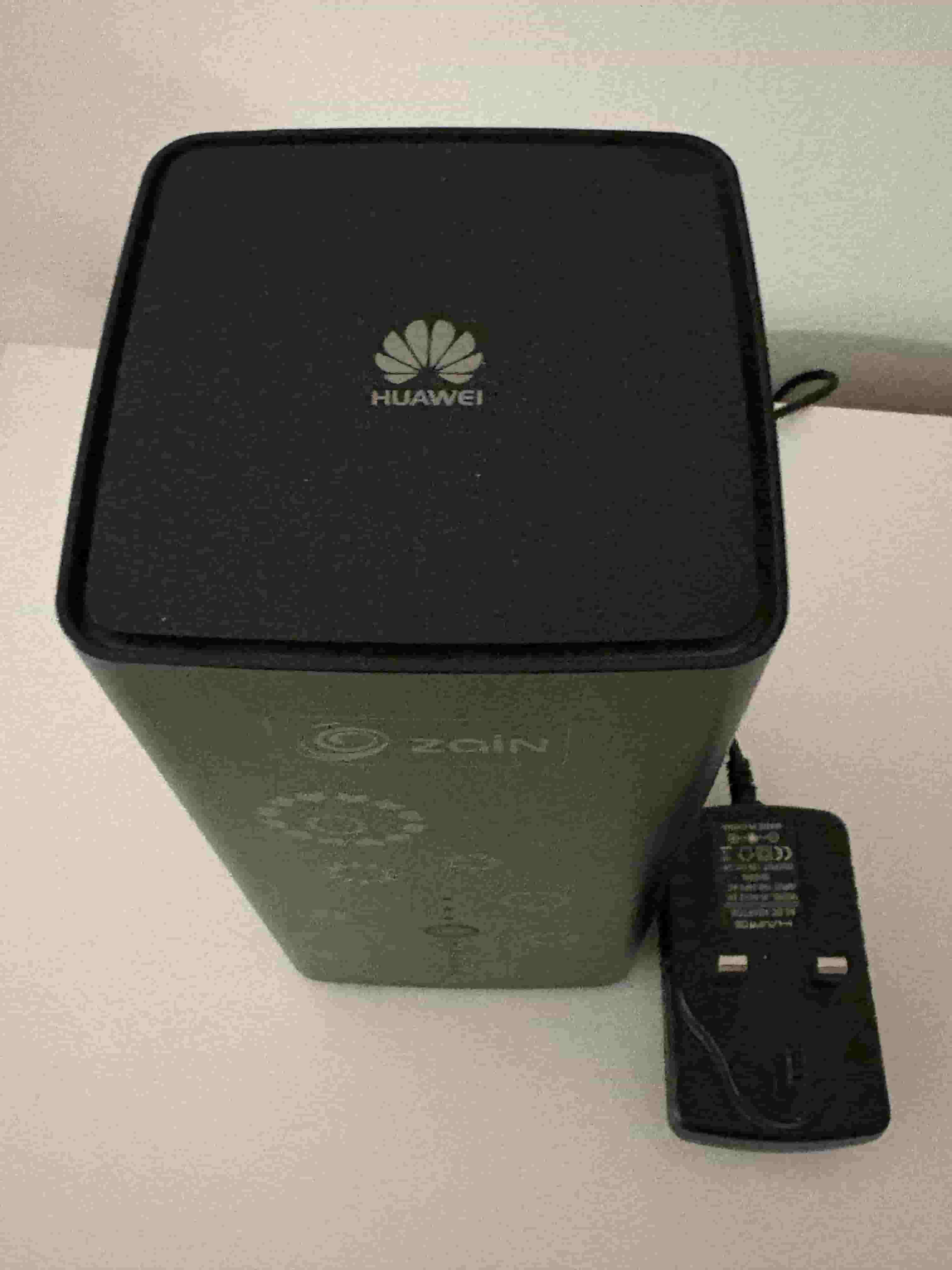 Huawei router black Huawei router black
