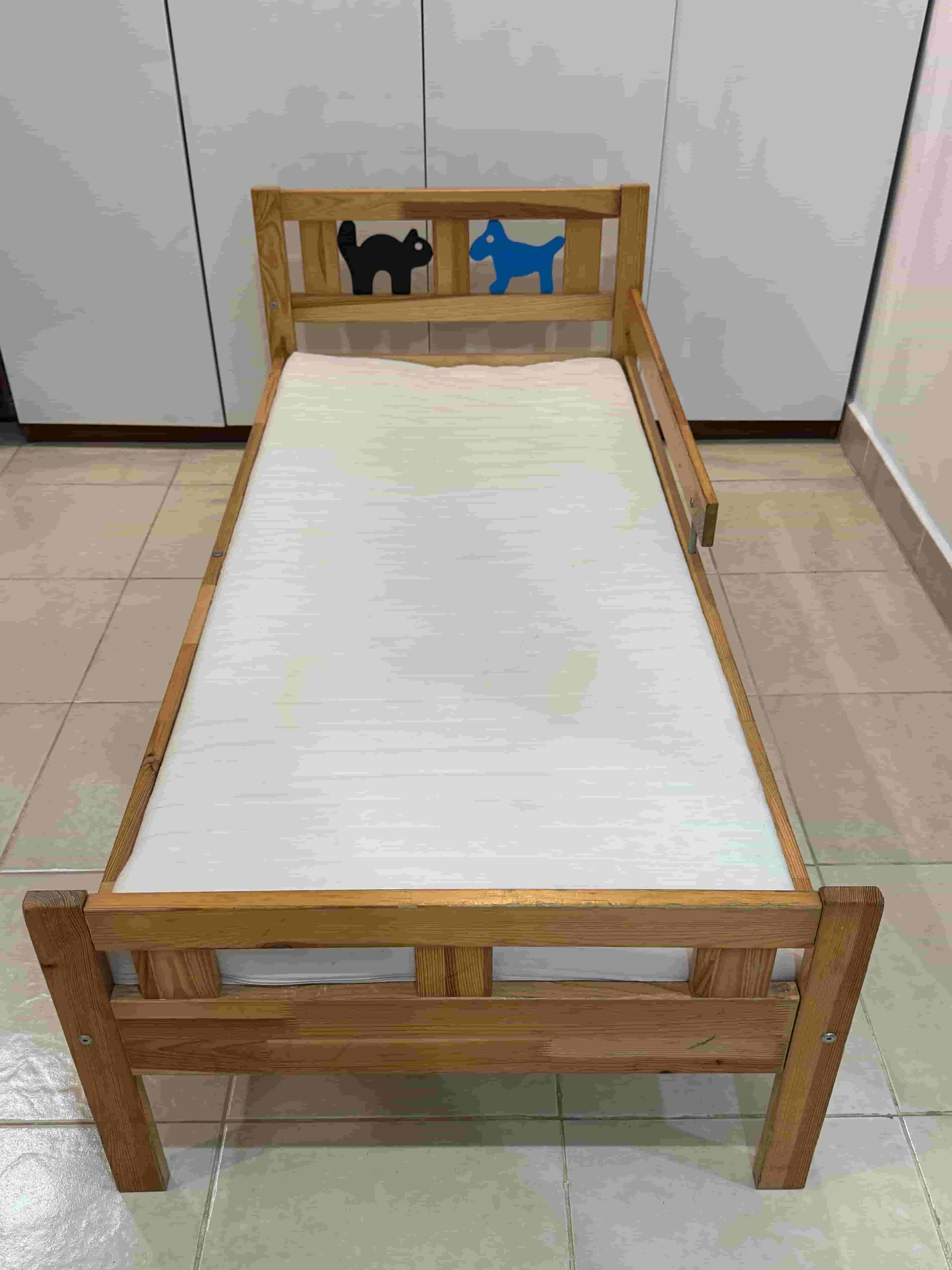 Ikea baby bed with mattress Ikea baby bed with mattress