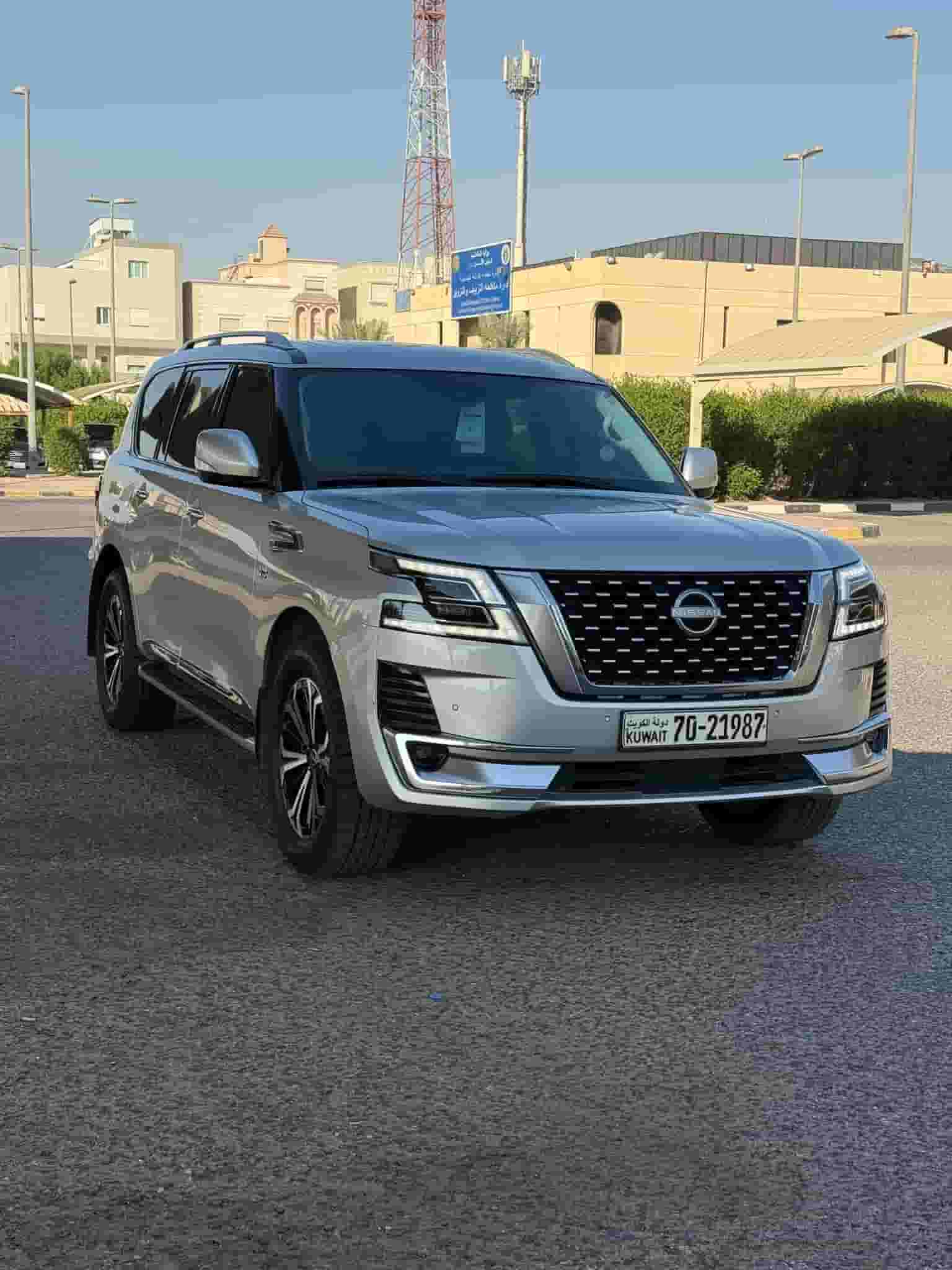 For sale Patrol Titanium V8 model 2022 For sale Patrol Titanium V8 model 2022